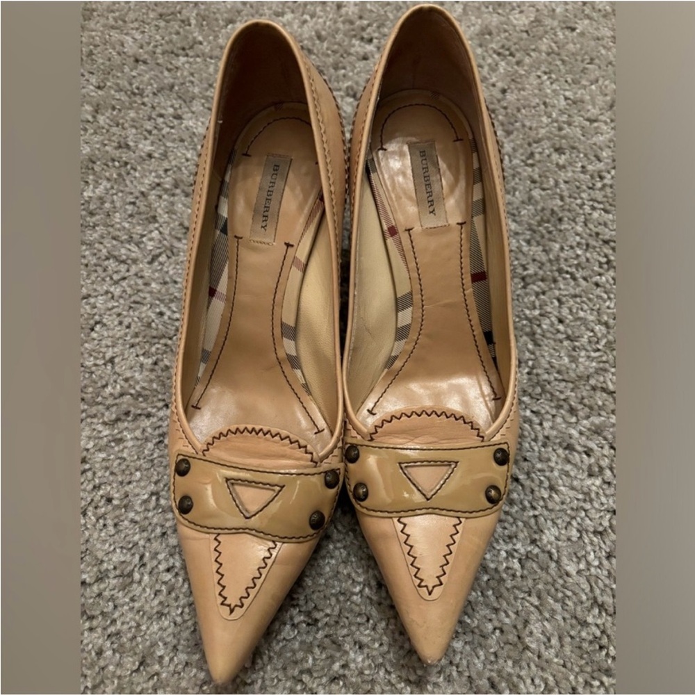 Burberry Tan Heels with Stiletto Heel and Decorative Strap